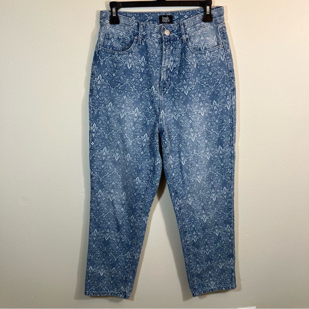 ✨ Simple Society Bandana Pattern Jeans‎ High Rise Mom Style Straight Leg 5/27